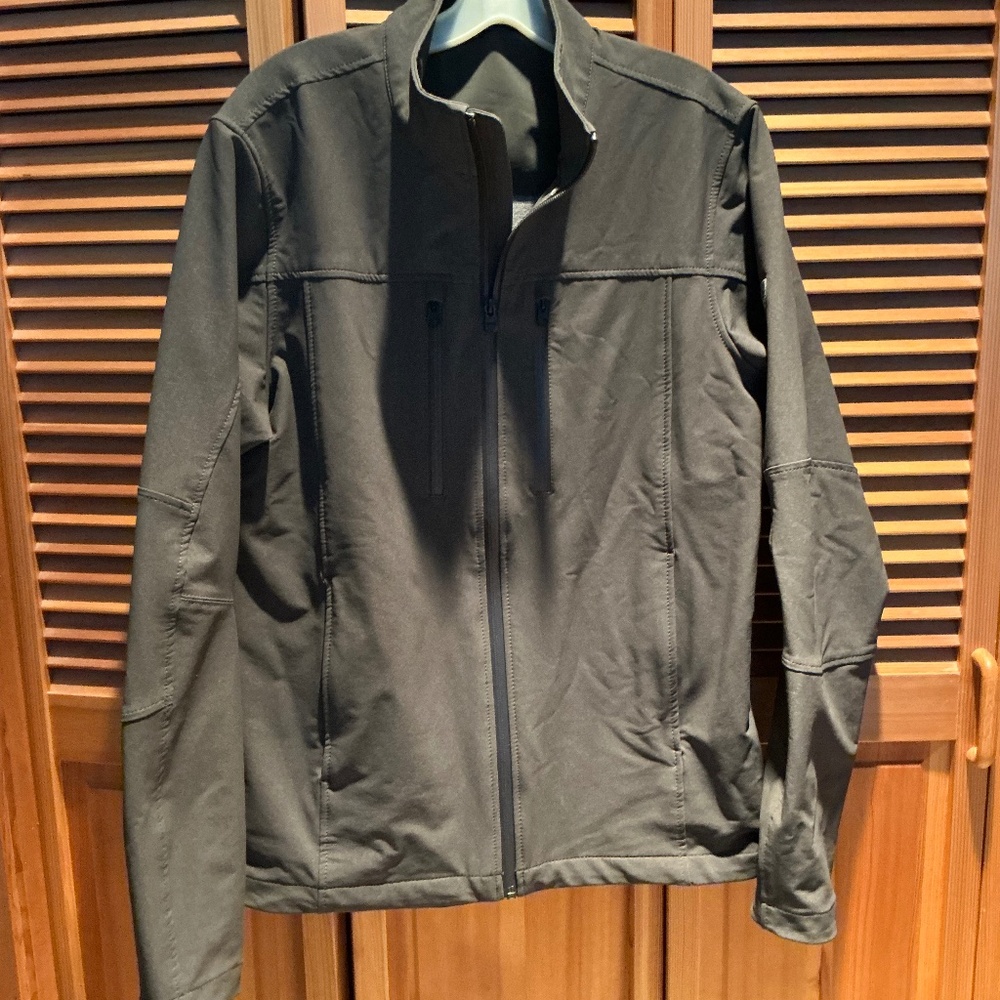 Men's KUHL Klash water resistant, softshell Jacket. Medium. Brown/green. NWOT.